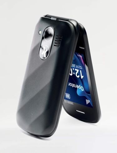 Maxcom Clamshell Mobile Phone