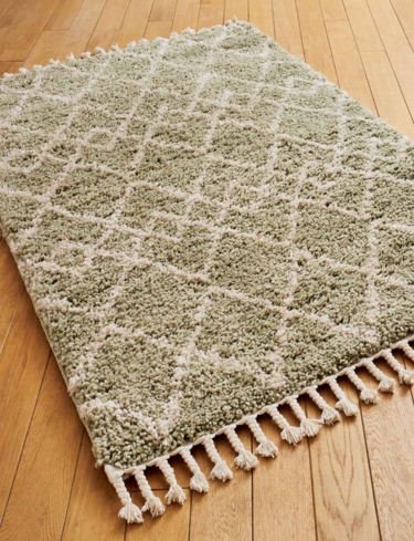 Deep Pile Fringe Rug Large
